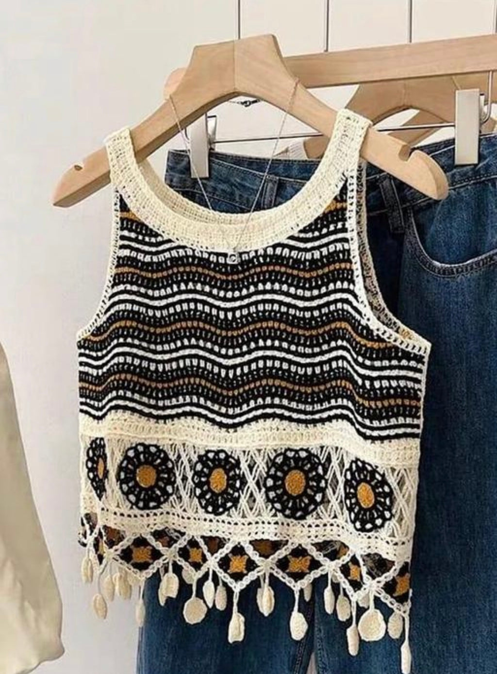 Vintage-Inspired Crochet Tank Top with Pom-Pom Hem