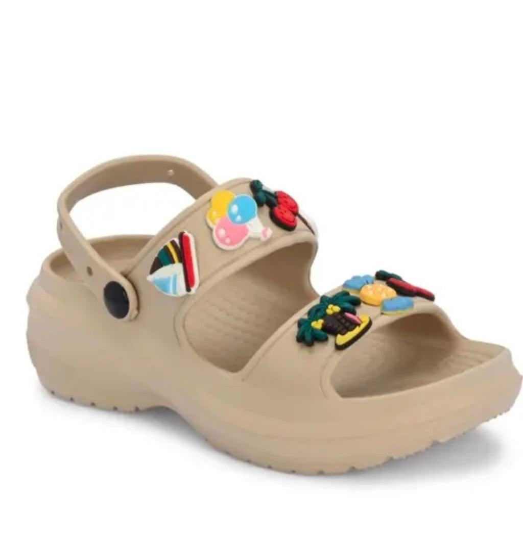 Attractive Lightweight Flip Flop For Woman